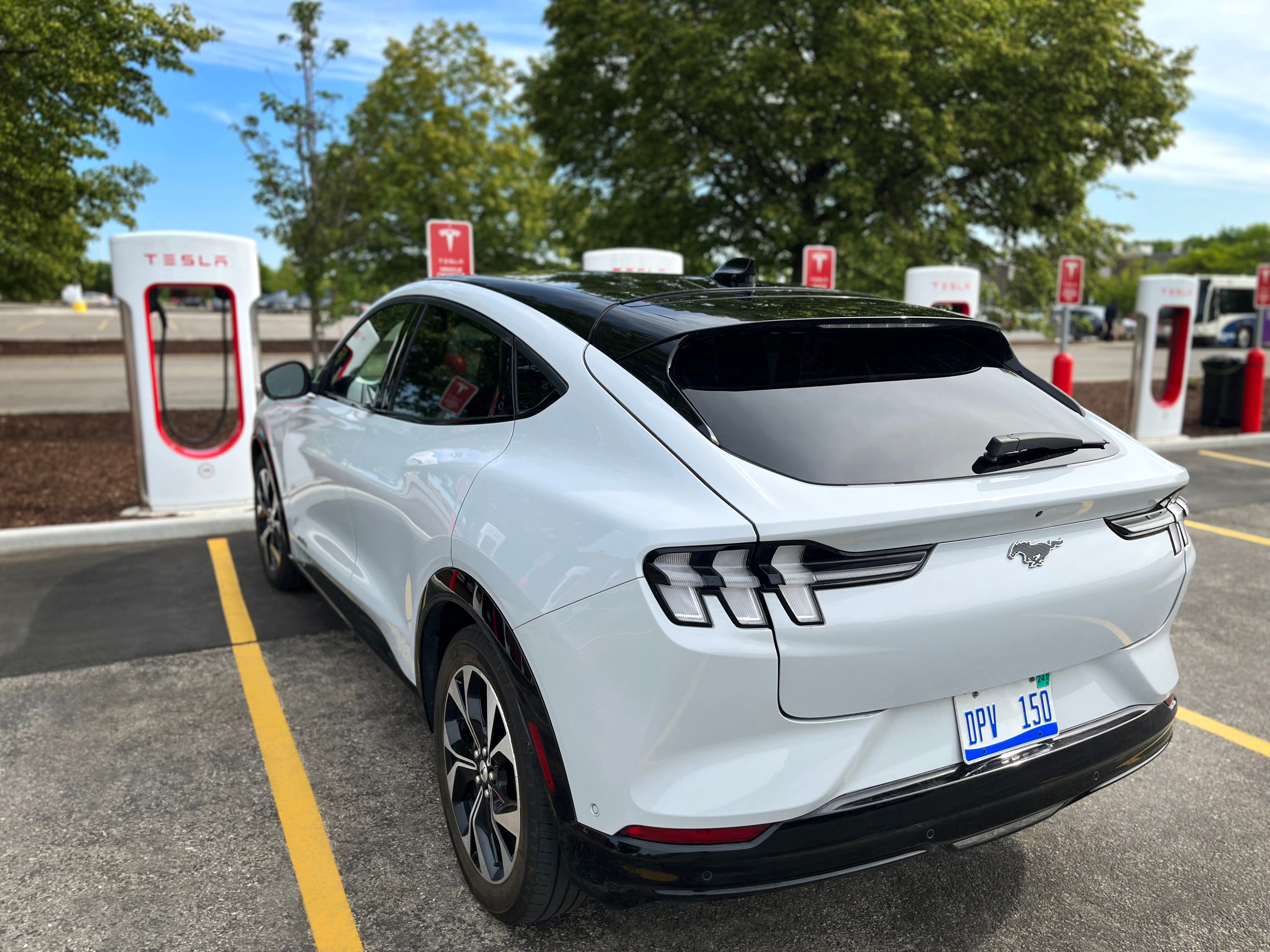 Ford EV Customers To Gain Access to 12,000 Tesla Superchargers